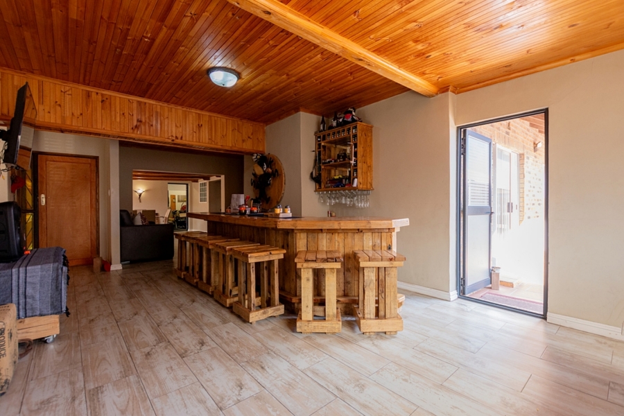4 Bedroom Property for Sale in Vredenburg Western Cape
